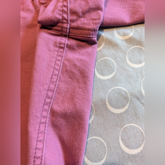 Lee Women's Fuchsia Jean Shorts Sz 22 - Picture 3 of 8